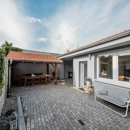 Na Dedine Holiday home